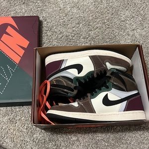 AIR JORDAN 1 RETRO HIGH OG “HAND CRAFTED”